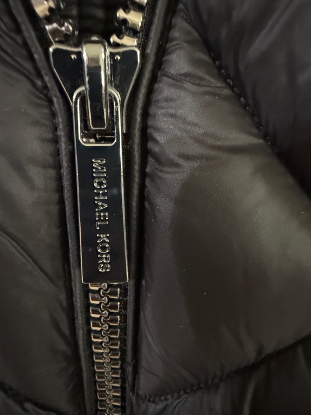 Michael Kors Black Quilted Hooded Packable Puffer Jacket with Packable Pouch - Picture 3 of 7